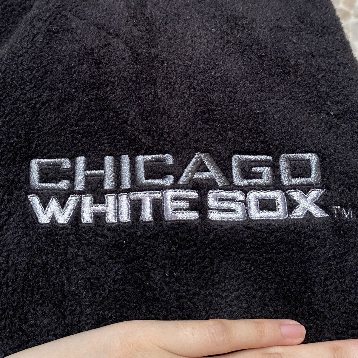 NFL Vintage NFL Team Chicago White Sox Zipper Sweatshirt 2000s Size US M / EU 48-50 / 2 - 9 Thumbnail