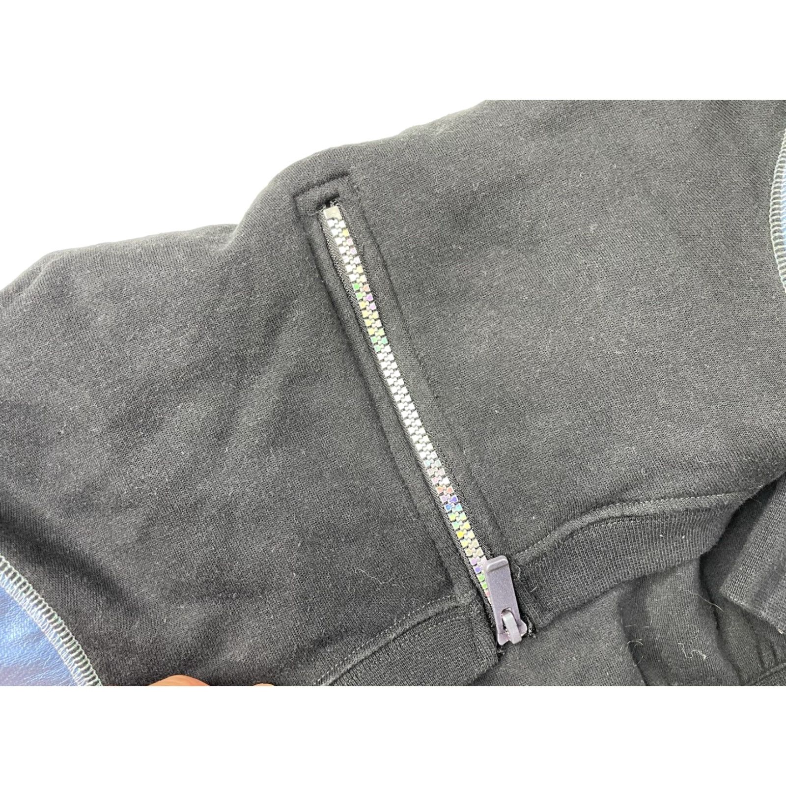 Nike VINTAGE? NIKE Black Metallic Blue Triple Swoosh Crop Sweatshirt Cropped Sweatshirt Women XL Black Metallic Blue Cropped Sweatshirt Nike Womens XL Size XL / US 12-14 / IT 48-50 - 4 Thumbnail