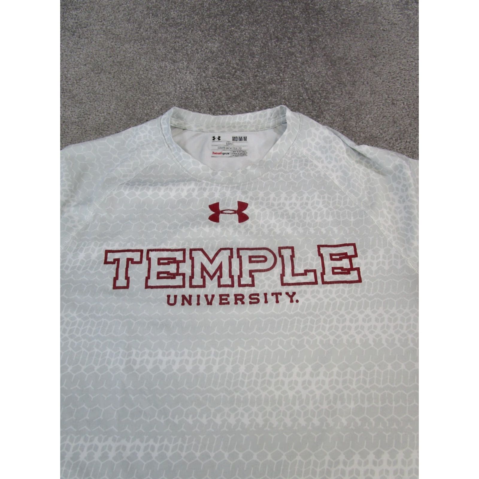 Under Armour VINTAGE Under Armour Shirt Mens Medium White HeatGear Logo Short Sleeve Crew Neck Pullover Activewear Cross Training 90s Mens Size US M / EU 48-50 / 2 - 2 Thumbnail