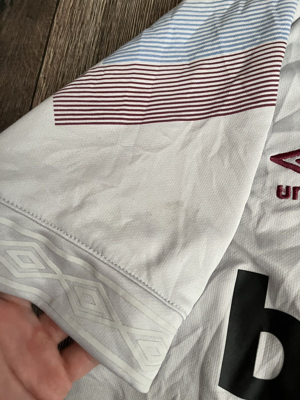Umbro × Vintage Umbro West Ham United 2018-2019 Third Kit Football Jersey Size US S / EU 44-46 / 1 - 6 Thumbnail