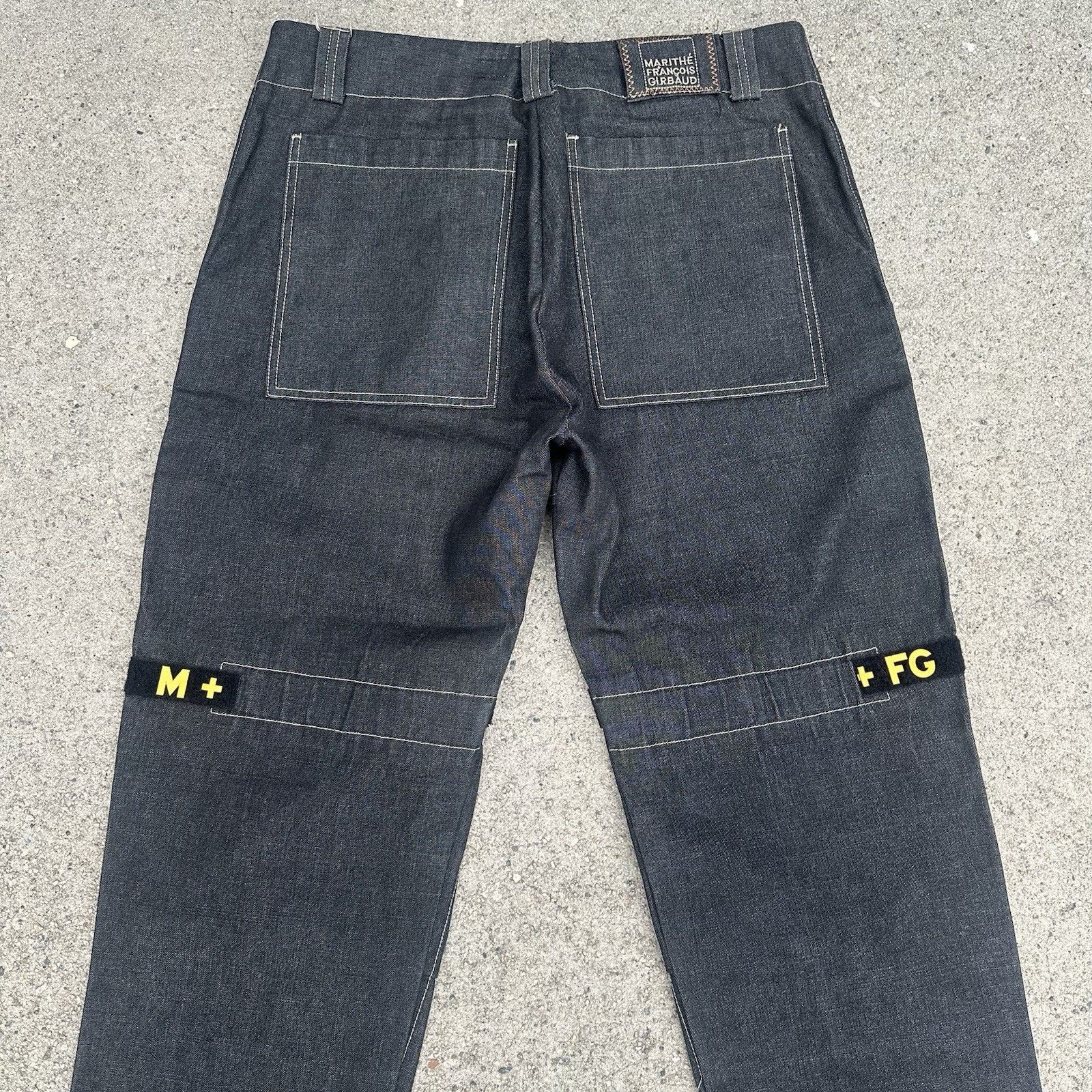 Marithe + Francois Girbaud × Vintage Vintage Marithe Francois Girbaud Black Denim Cargo Pants Size US 38 / EU 54 - 5 Thumbnail