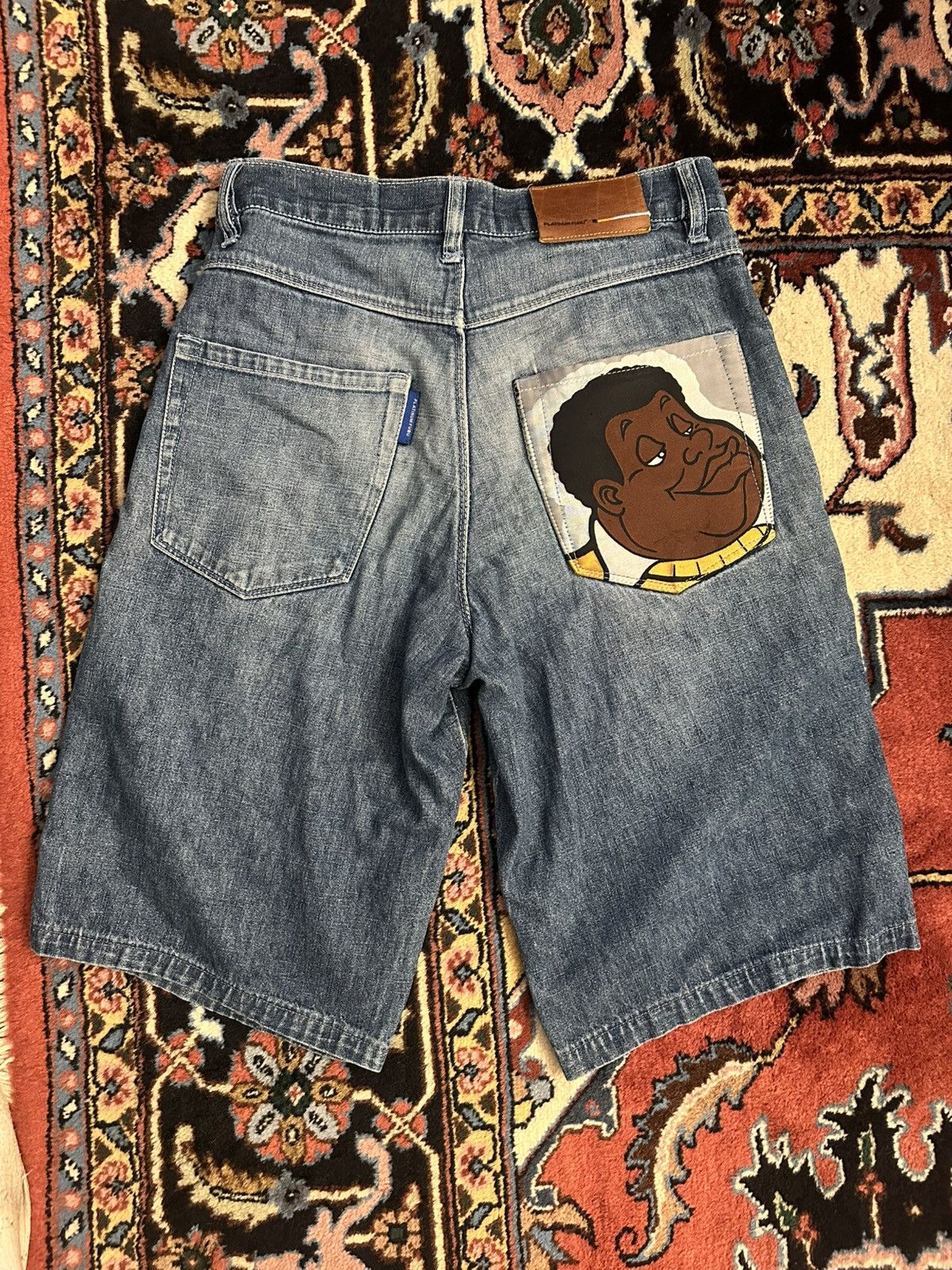 Fubu VERY RARE PLATINUM FUBU SHORTS Size US 39 - 2 Thumbnail