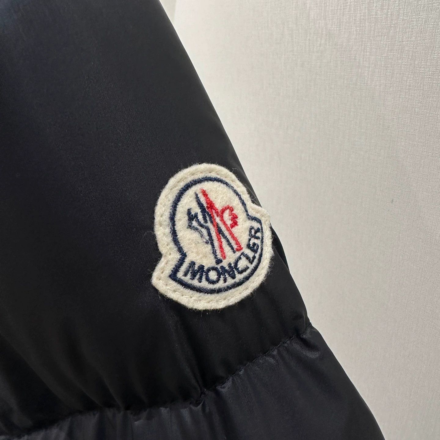 Moncler Moncler feb223 stand-collar logo-sleeve waist down 2 Size XS / US 0-2 / IT 36-38 - 7 Thumbnail