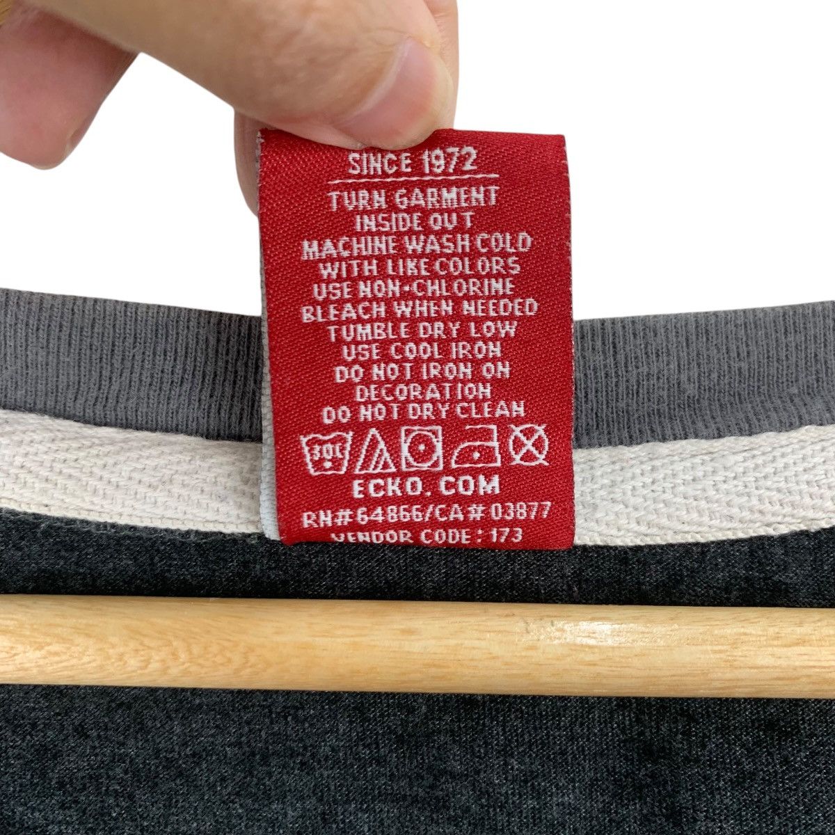 Ecko Unltd. ECKO UNLTD. Rawthentic Raglan Hip Hop Rap Oversized Tee Size US XXL / EU 58 / 5 - 8 Thumbnail