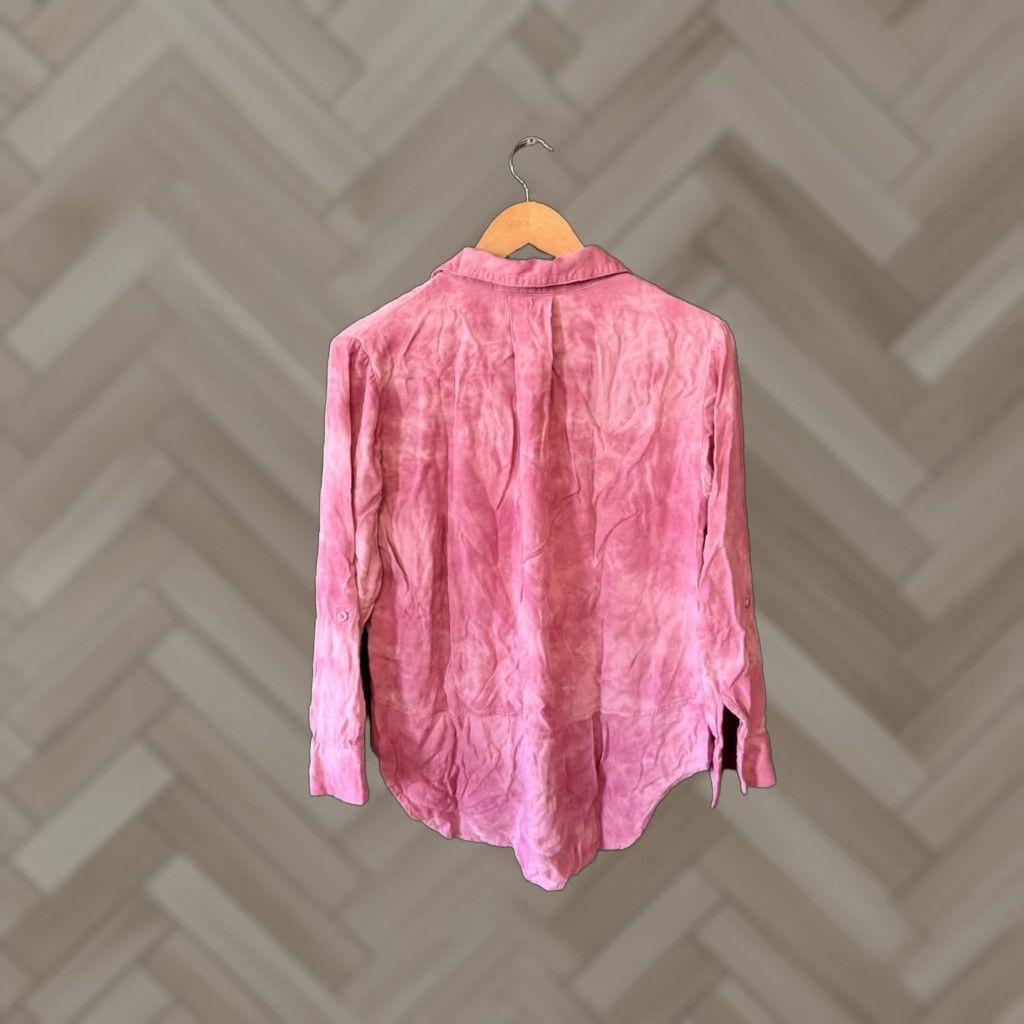 Soft Surroundings Soft Surroundings Shirt Womens Pink Tie Dye Long Sleeve Button-Up Size L Large Size L / US 10 / IT 46 - 1 Thumbnail
