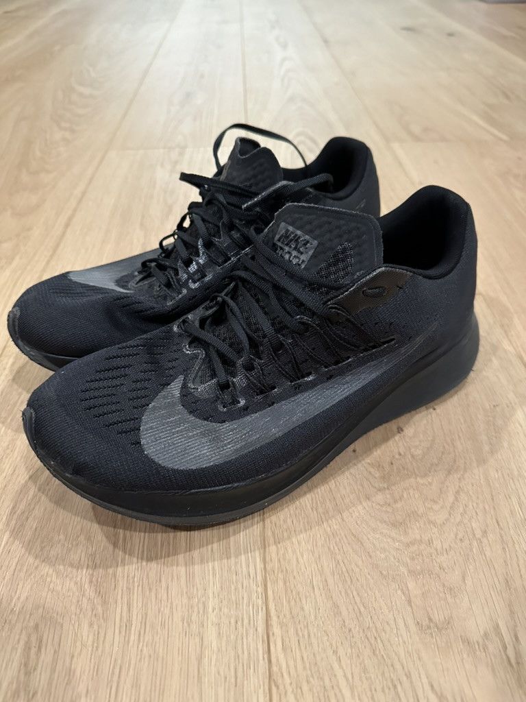 Nike Nike Zoom Fly Triple Black Size US 10.5 / EU 43-44 - 1 Thumbnail