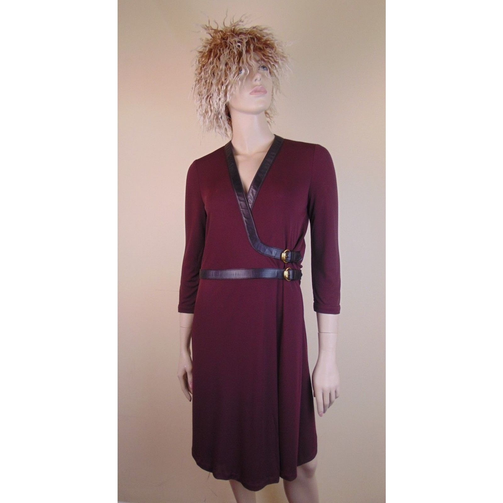 Gucci GUCCI BURGUNDY VISCOSE LEATHER BELTED BUCKLES DRESS 40 IT Size S / US 4 / IT 40 - 1 Thumbnail