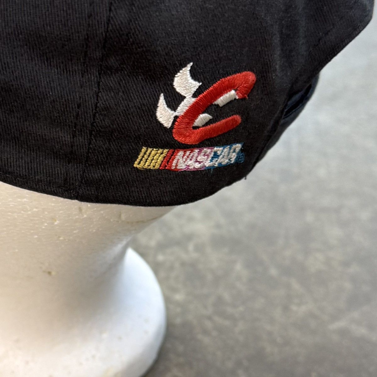 Chase Authentics Vintage Harvick #29 Chase Authentics NASCAR Hat Cap ‘06 Pin Size ONE SIZE - 7 Thumbnail