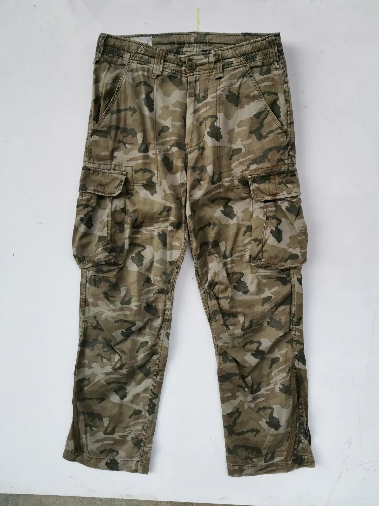 Japanese Brand Real Crush Tactical Cargo Multipocket Pants Size US 32 / EU 48 - 1 Thumbnail