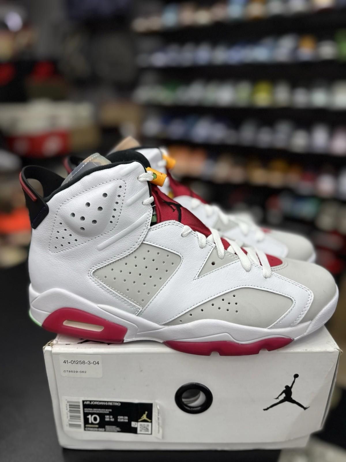 Jordan Brand Nike Air Jordan 6 Retro Hare Size 10 CT8529-062 NEW 1 Size US 10 / EU 43 - 10 Thumbnail