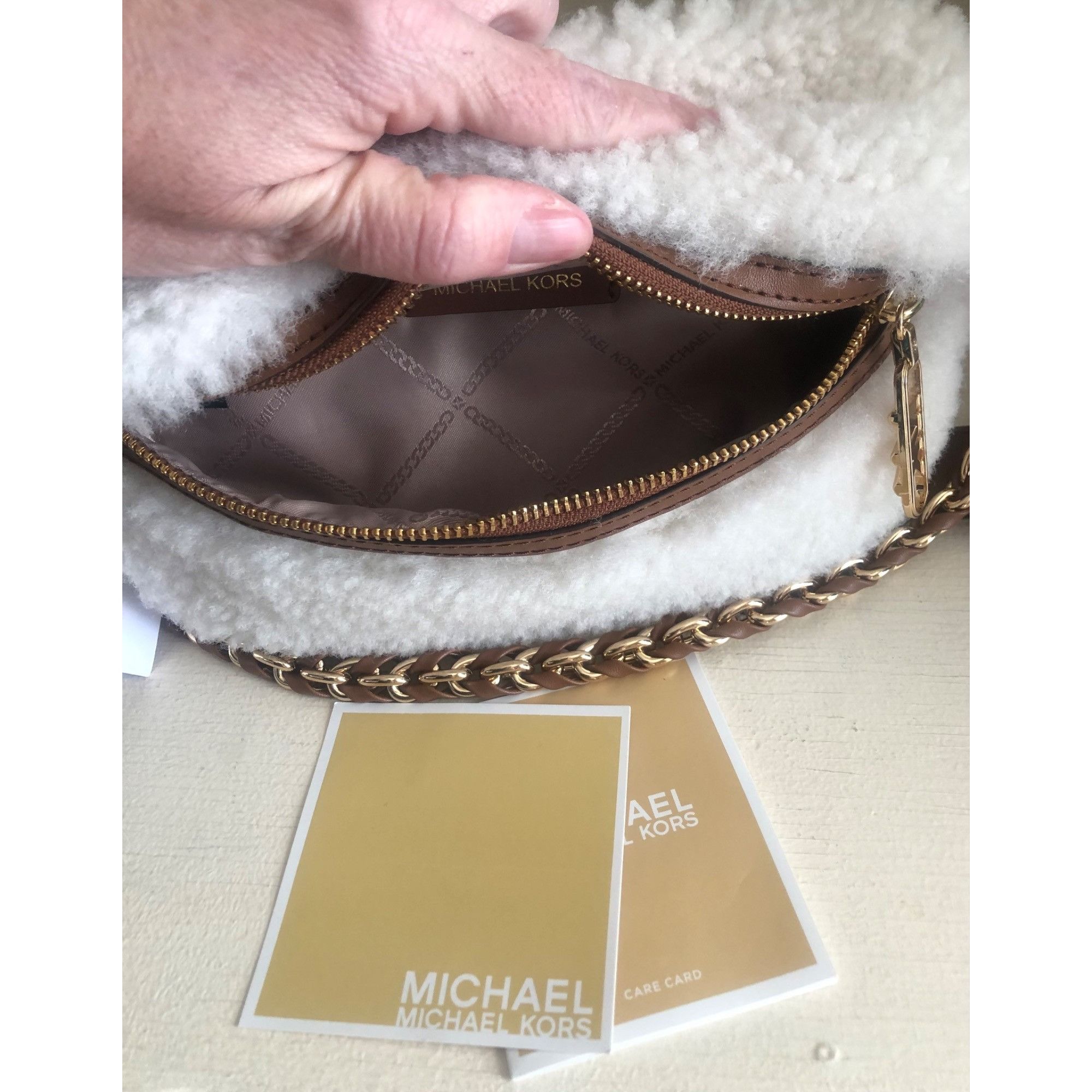 Michael Kors NWT MICHAEL KORS Sling Sherpa Gold Chain Messenger Handbag w Size ONE SIZE - 7 Thumbnail