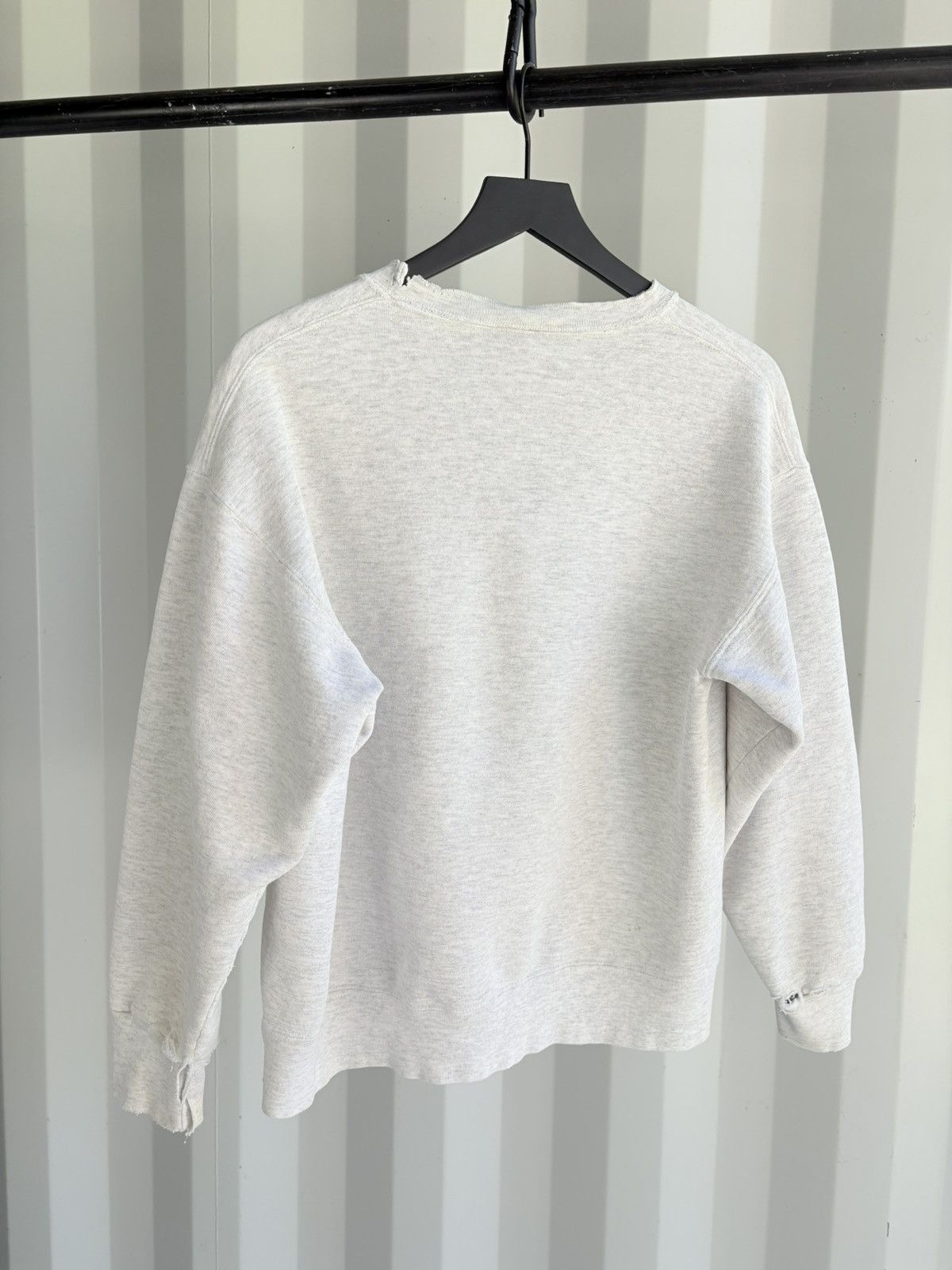 Vintage Disneyland Thrashed Sun Faded Sweatshirt Distressed Boxy ERD Size US M / EU 48-50 / 2 - 4 Thumbnail