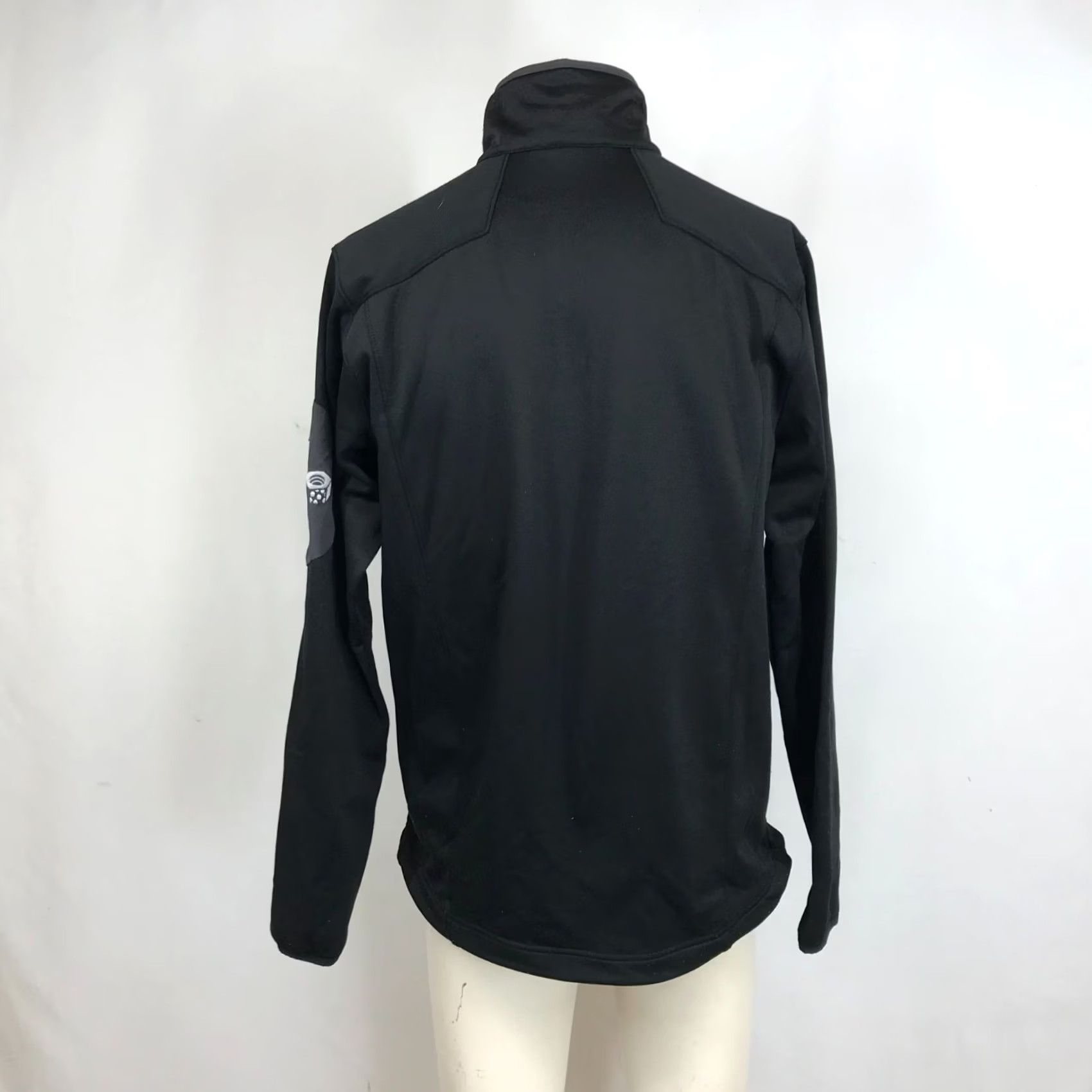 Mountain Hardwear MOUNTAIN HARDWEAR Mens Medium Black Long Sleeve Full Zip Jacket Coat Shirt, Regular Fit, Outdoor, Activewear, 1/4 Zip, Logo, Mountain Hardwear, MV Size US M / EU 48-50 / 2 - 6 Thumbnail