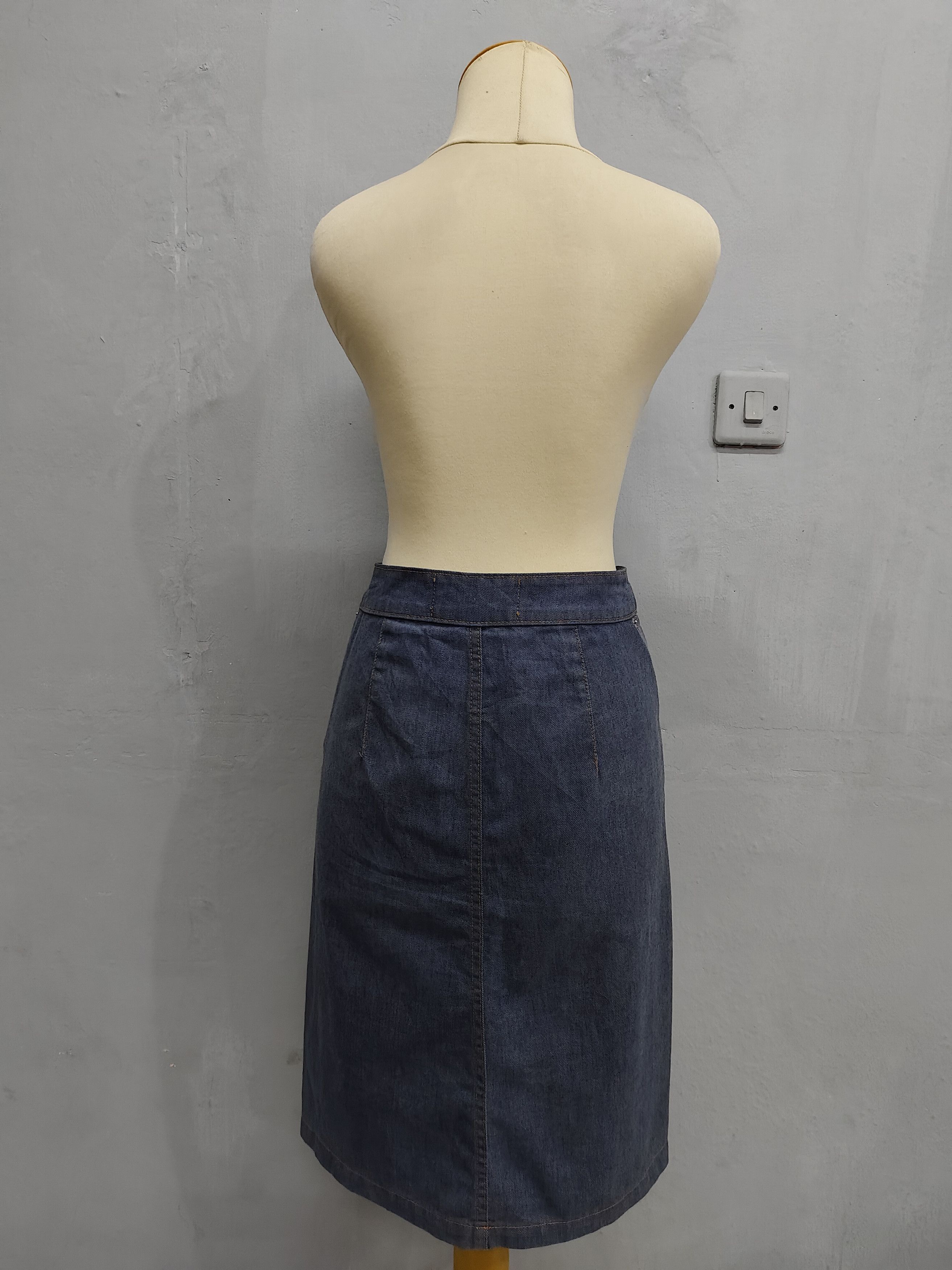 CABANE de ZUCCa 00s Zucca Travail🇯🇵 Minimalist Silhouette Denim Midi Skirt Size 28" / US 6 / IT 42 - 8 Thumbnail