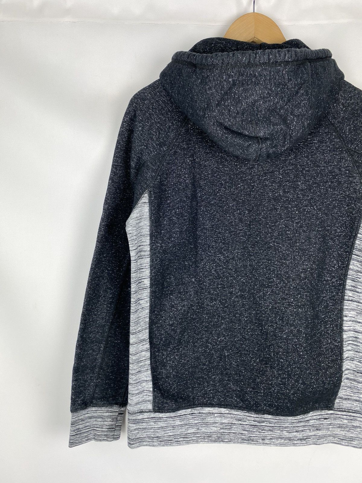 Carhartt Carhartt Hooded Waider Sweat men’s hoodie pullover size M Size US M / EU 48-50 / 2 - 15 Thumbnail
