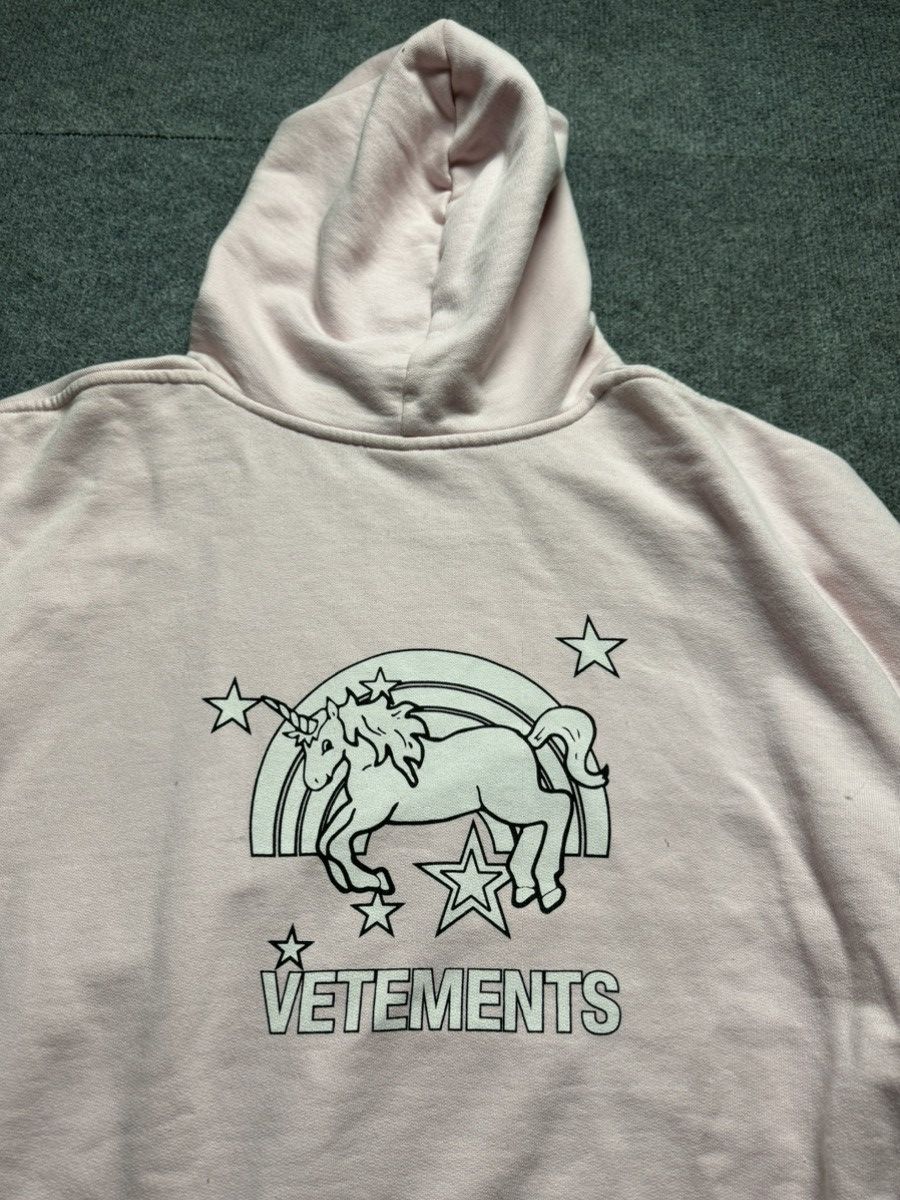 Vetements Vetements - Limited Edition 2018 Pink Unicorn Hoodie Size US M / EU 48-50 / 2 - 6 Thumbnail