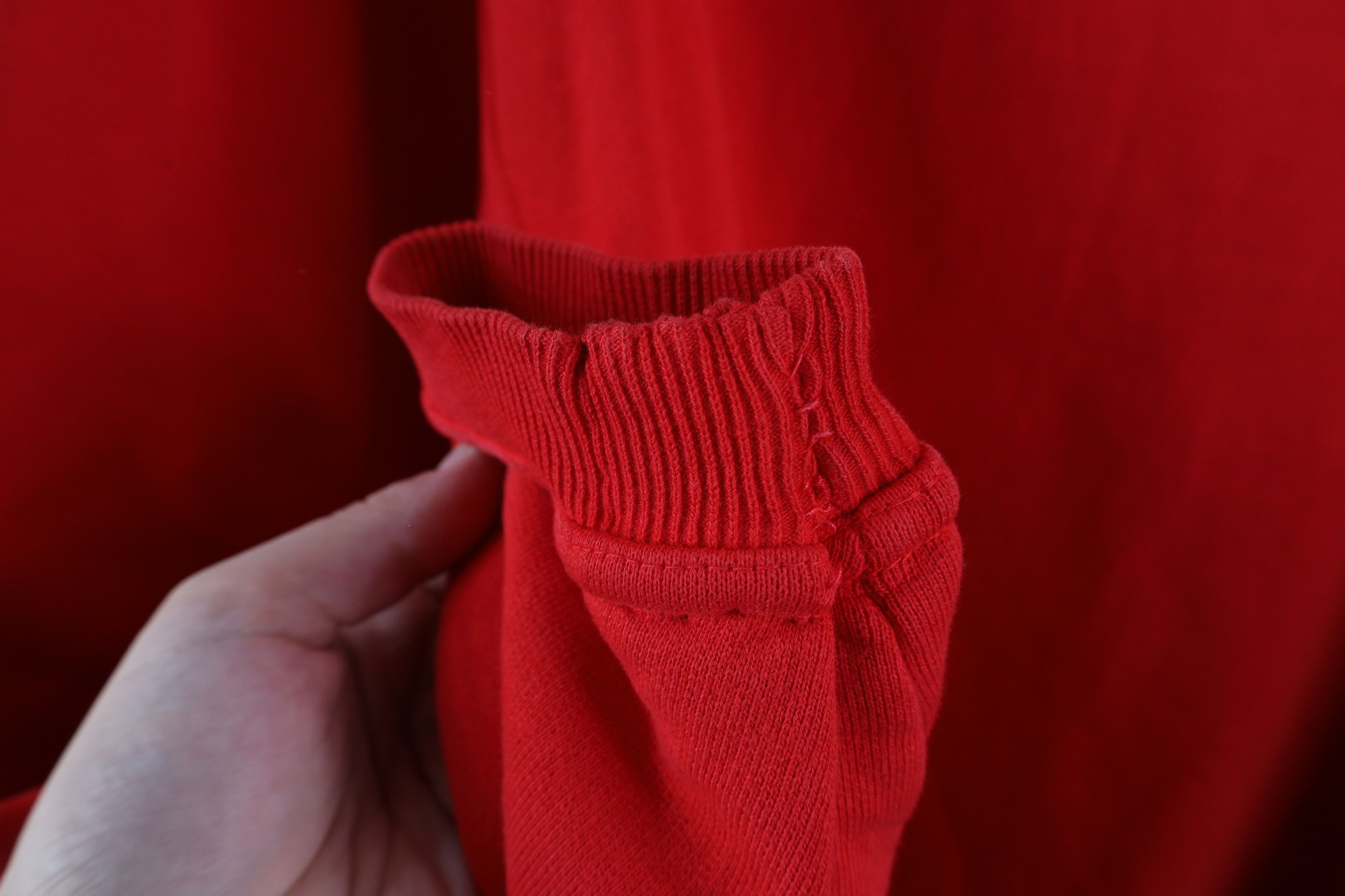Vintage Vintage 90s Bloomingdales Spell Out Bloomies Sweatshirt Red Size XXL / US 16-18 / IT 52-54 - 6 Thumbnail