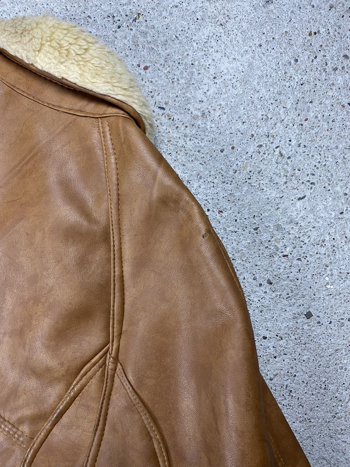 Vintage Shearling leather jacket brown vintage Size US XL / EU 56 / 4 - 15 Thumbnail