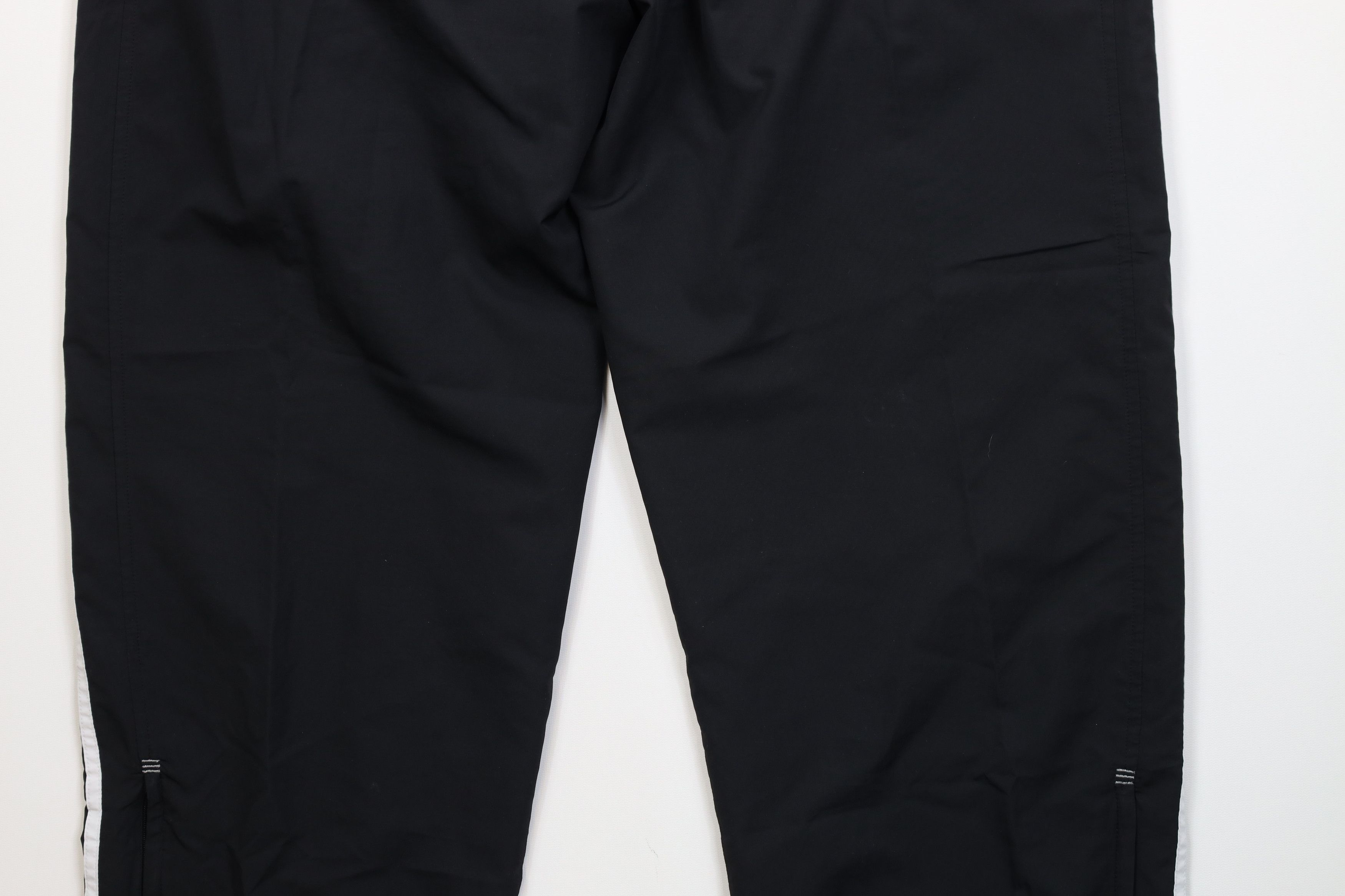 Adidas Vintage Y2K 2005 Adidas Lined Wide Leg Windbreaker Pants Size US 36 / EU 52 - 14 Thumbnail