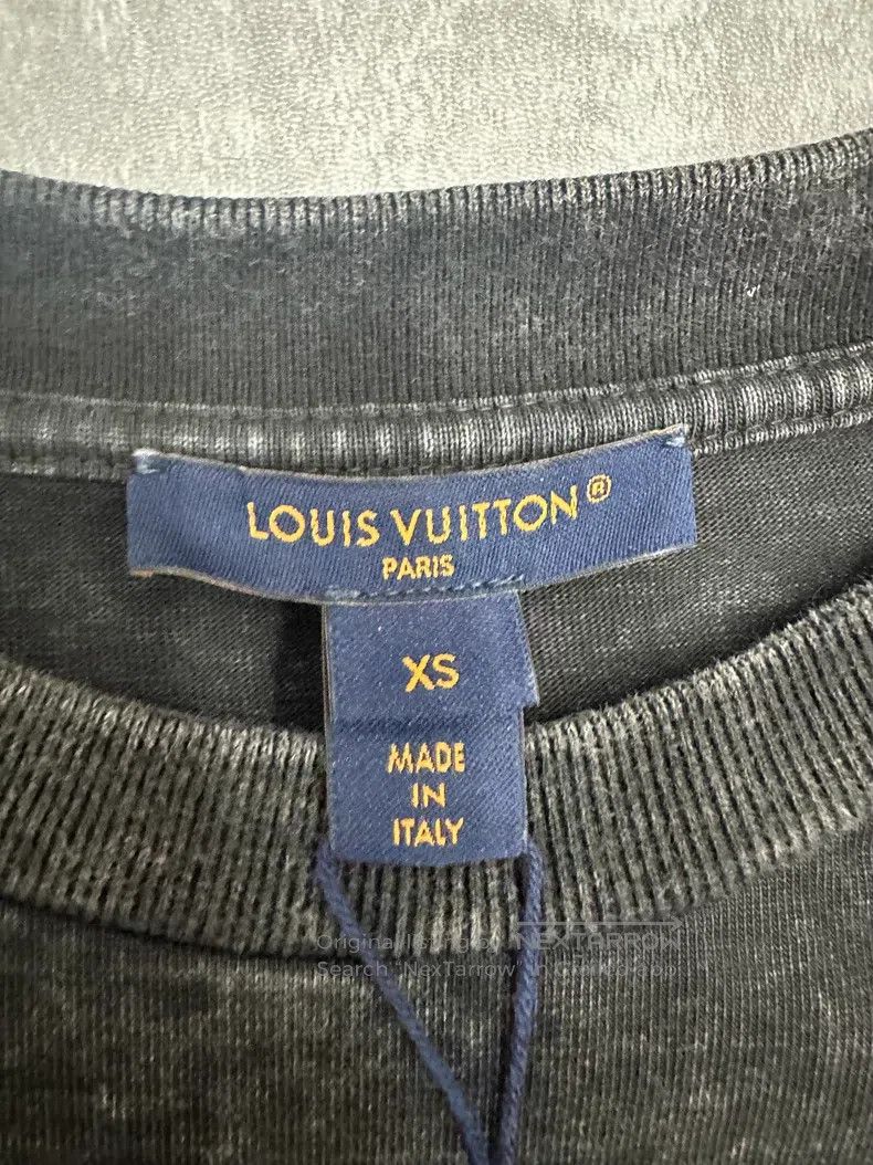 Louis Vuitton Louis Vuitton 25 New Black Worn Short Sleeve T-Shirt Size US XS / EU 42 / 0 - 4 Thumbnail