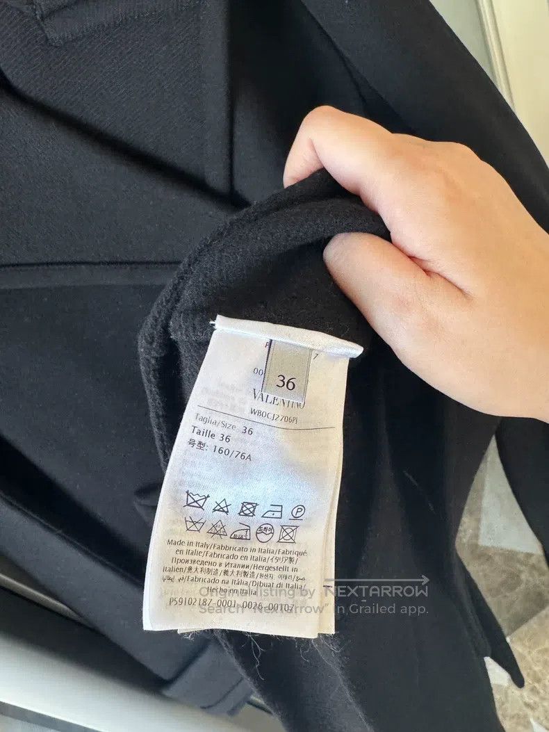 Valentino Valentino Black coat Size S / US 4 / IT 40 - 3 Thumbnail