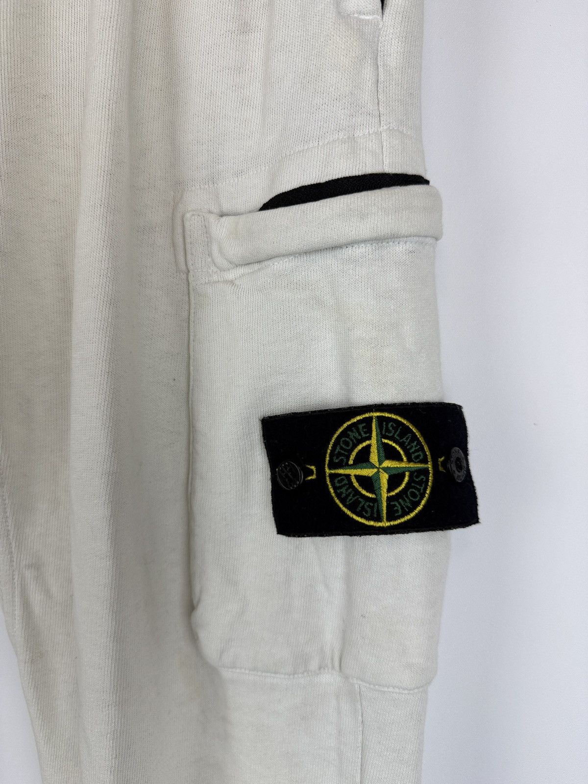 Stone Island White Stone Island sweatpants Size US 33 - 4 Thumbnail