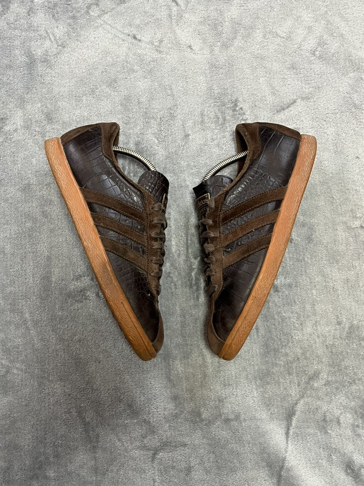 Adidas × Vintage Vintage Adidas Tobacco Leather Brown Low Top Sneakers Y2K Size US 8.5 / EU 41-42 - 6 Thumbnail