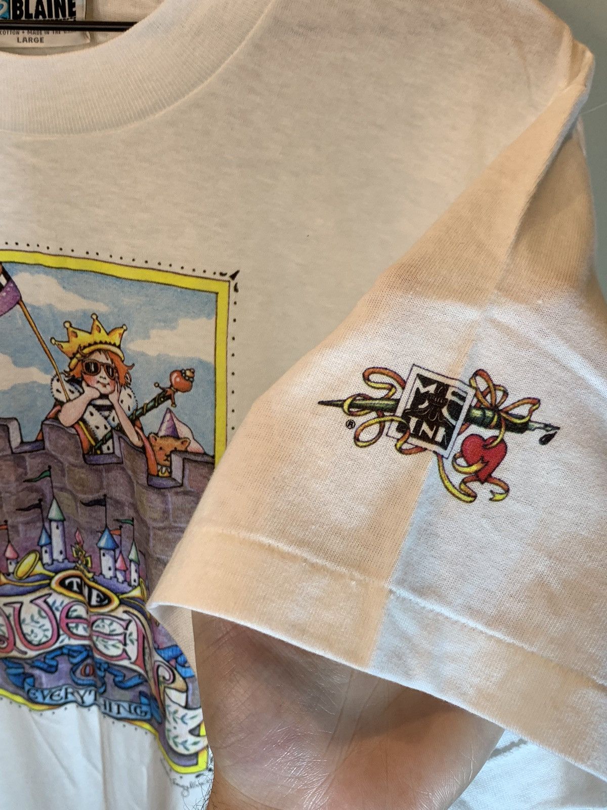 Vintage *RARE* Vintage Queen Of Everything Mary Engelbreit Art Shirt Size US L / EU 52-54 / 3 - 3 Thumbnail