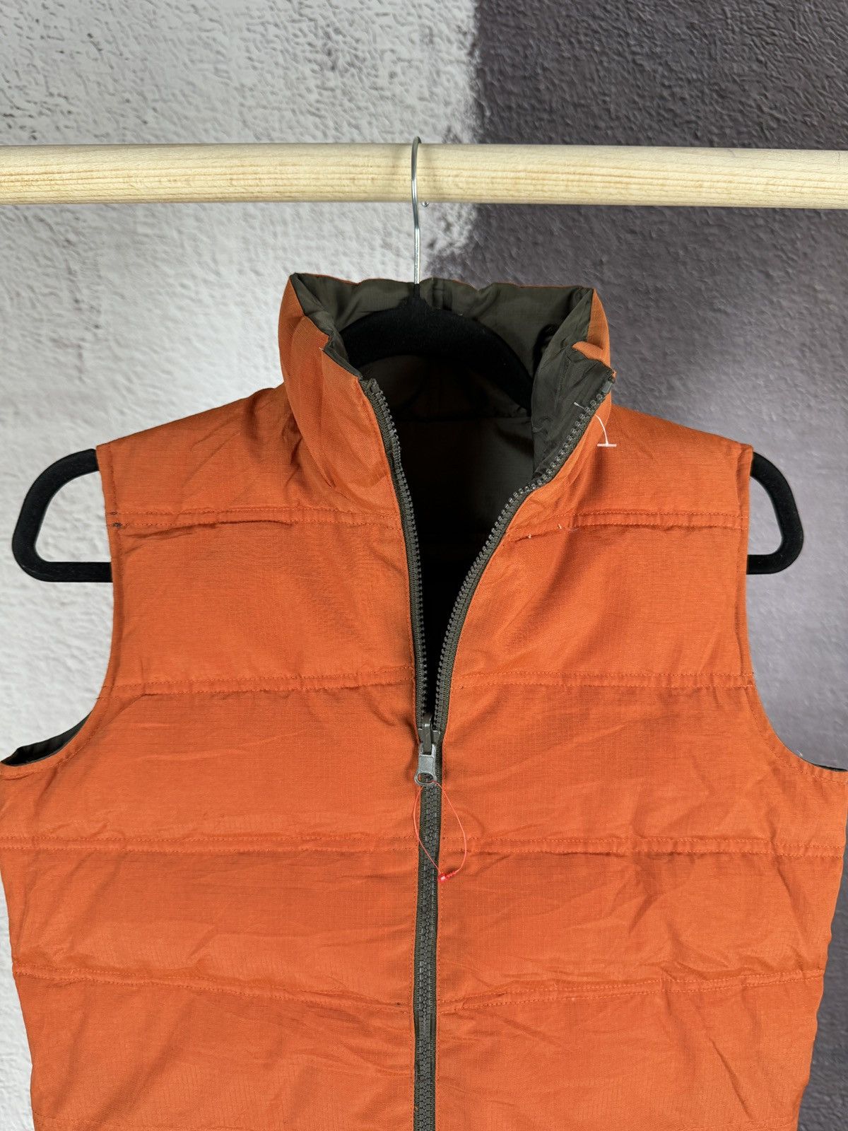 Japanese Brand Mousse Free Fakedelic Ind. winter down vest size F Size US S / EU 44-46 / 1 - 15 Thumbnail