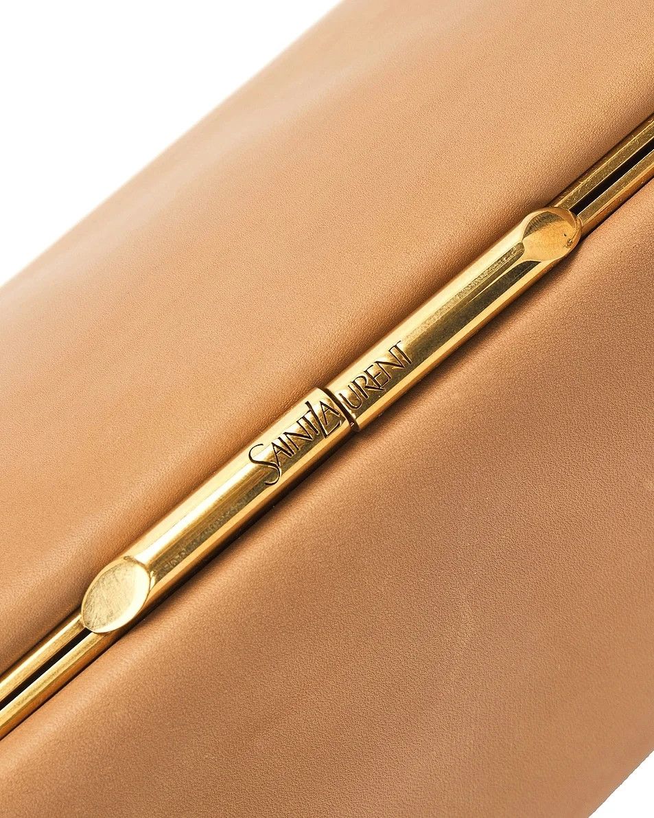Saint Laurent Paris o1w1db10526 807822 Size: OS / Large Clutch in Natural Size ONE SIZE - 7 Thumbnail