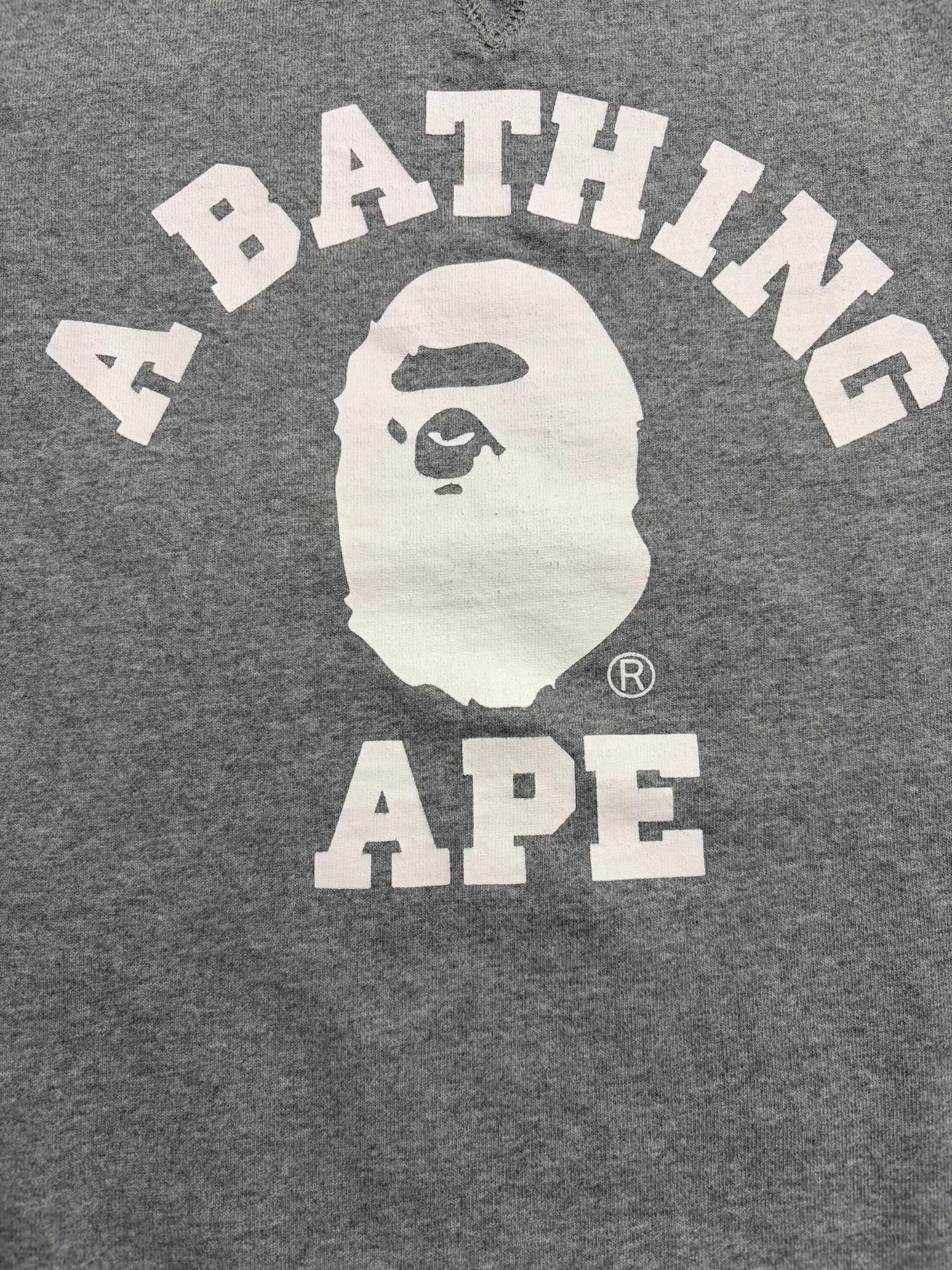 Bape BAPE Gray Ape Head Hoodie Size US S / EU 44-46 / 1 - 2 Thumbnail