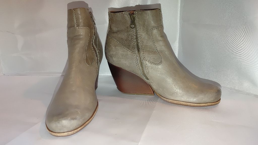 Kork-Ease Kork-Ease Michelle Booties Size 8M Size US 8 / IT 38 - 6 Thumbnail