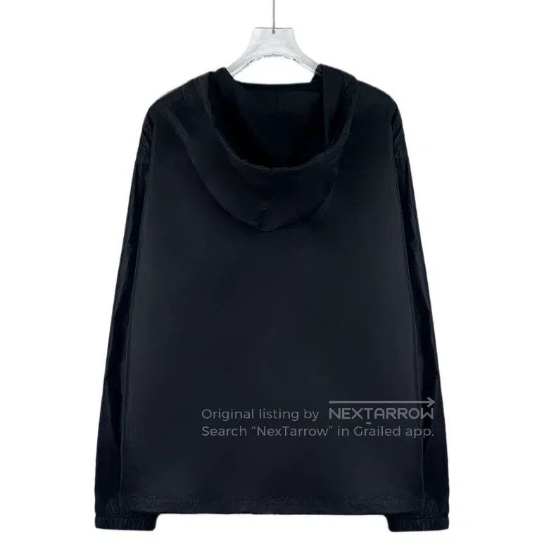 Saint Laurent Paris Saint Laurent Paris Black Letter Embroidered Hooded Half Z Size US S / EU 44-46 / 1 - 2 Thumbnail