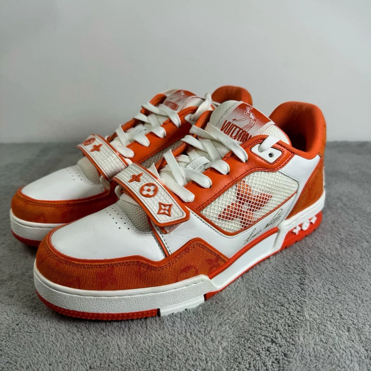 Louis Vuitton Louis Vuitton Training White Lowtop Sneakers 41 Men Size US 8.5 / EU 41-42 - 1 Thumbnail
