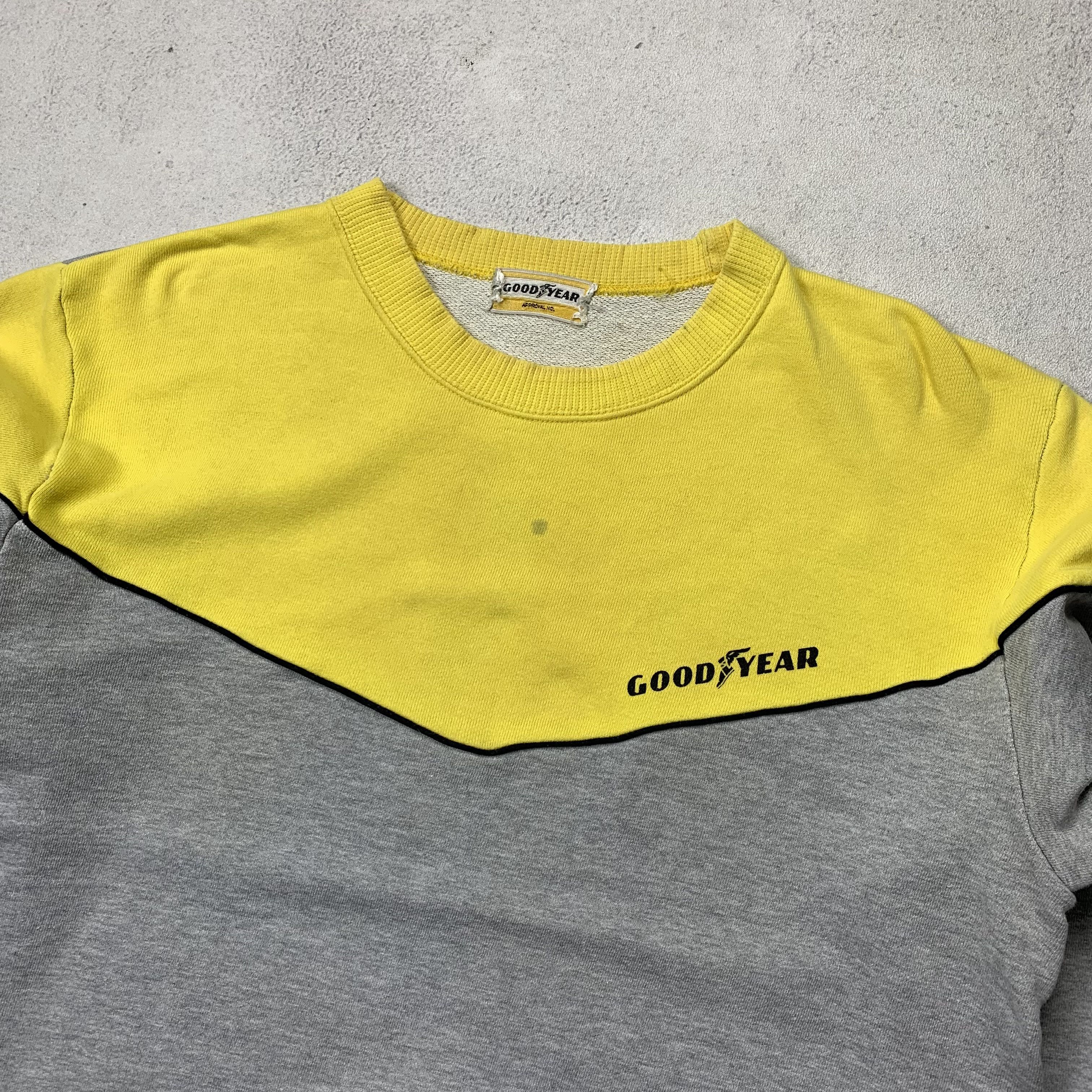 Vintage Vintage Goodyear Sweatshirt Crewneck Size US S / EU 44-46 / 1 - 3 Thumbnail