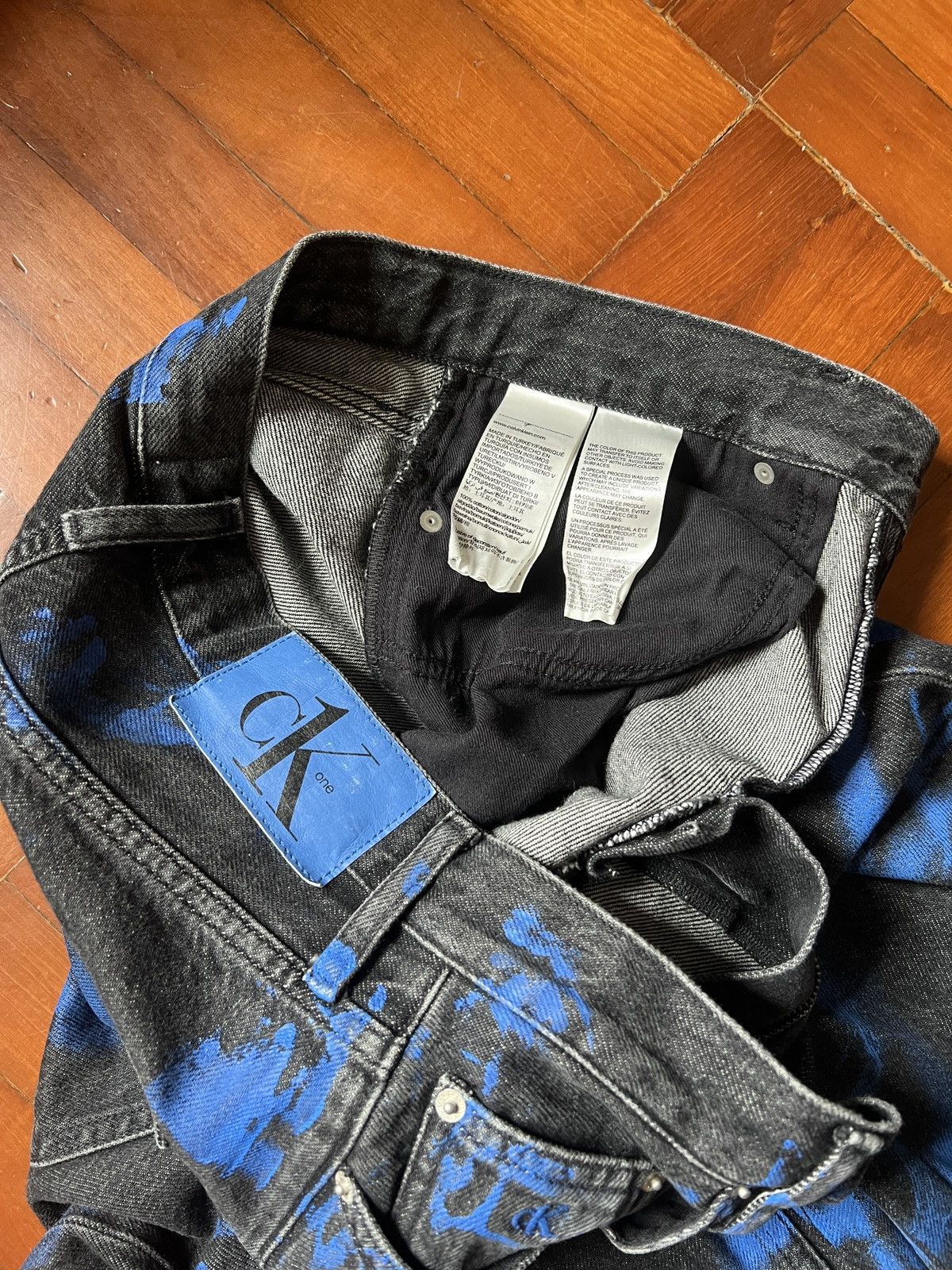 Calvin Klein CK ONE light bolt jeans Size US 28 / EU 44 - 5 Thumbnail