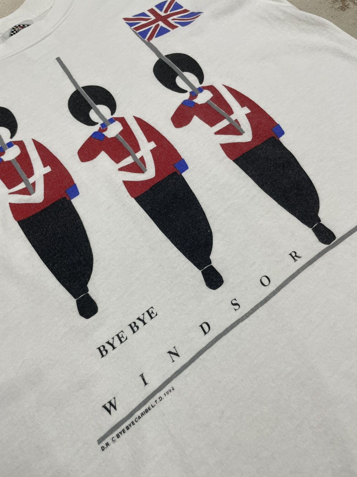 Vintage Bye Bye Windsor 1992 Caribe L., T. D. Union Jack Size US S / EU 44-46 / 1 - 5 Thumbnail