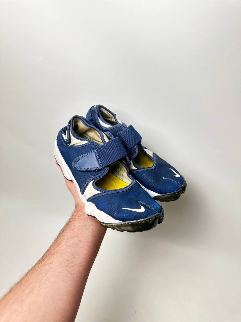 Nike 08s Vintage Ninja Tabi Nike Rift Sandals Japanese Vibe Size US 8 / EU 41 - 2 Thumbnail