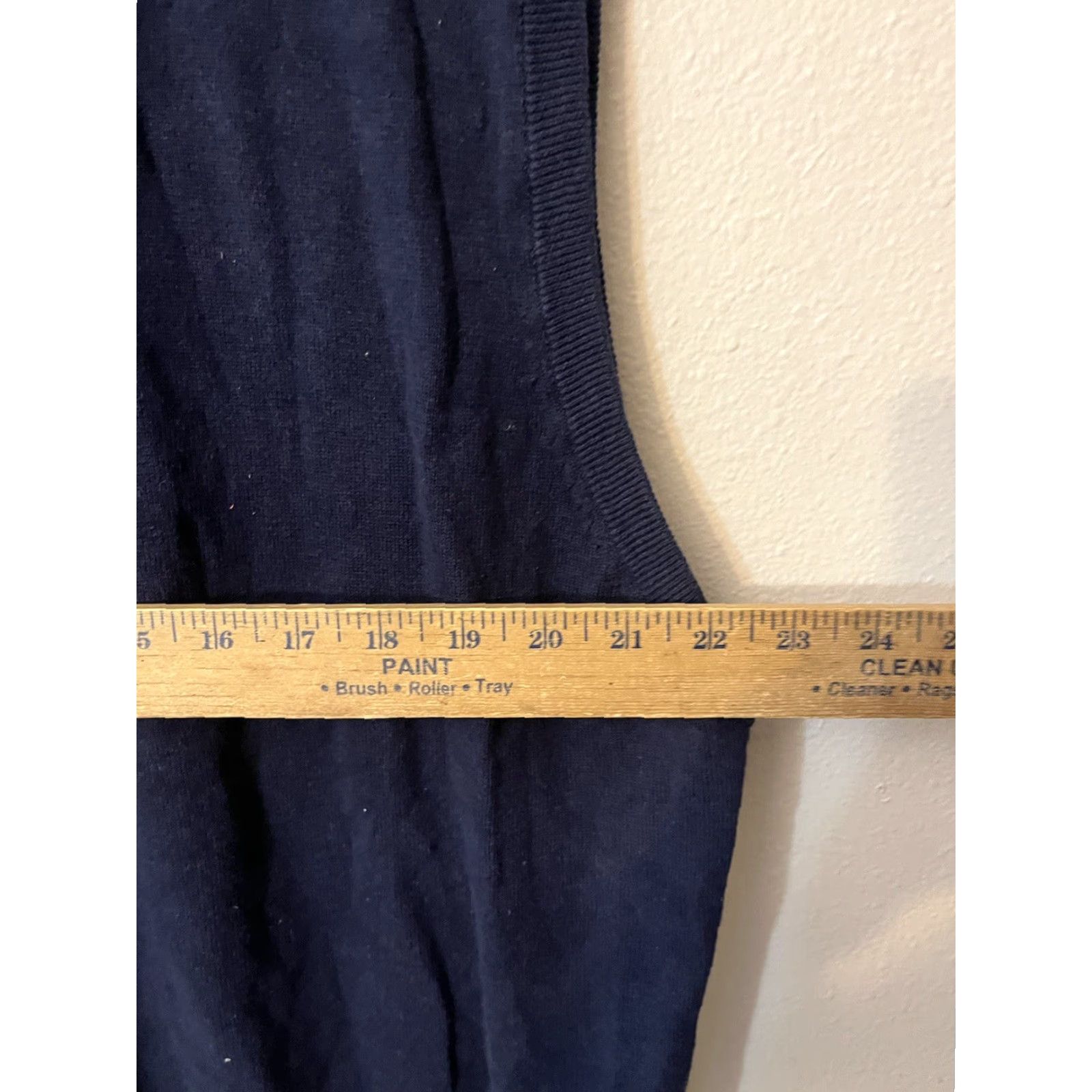 Izod VINTAGE IZOD Sweater Vest Shirt Mens 2XL Navy Blue Check Knit V-Neck Logo Cotton Golf 90s Size US XXL / EU 58 / 5 - 5 Thumbnail