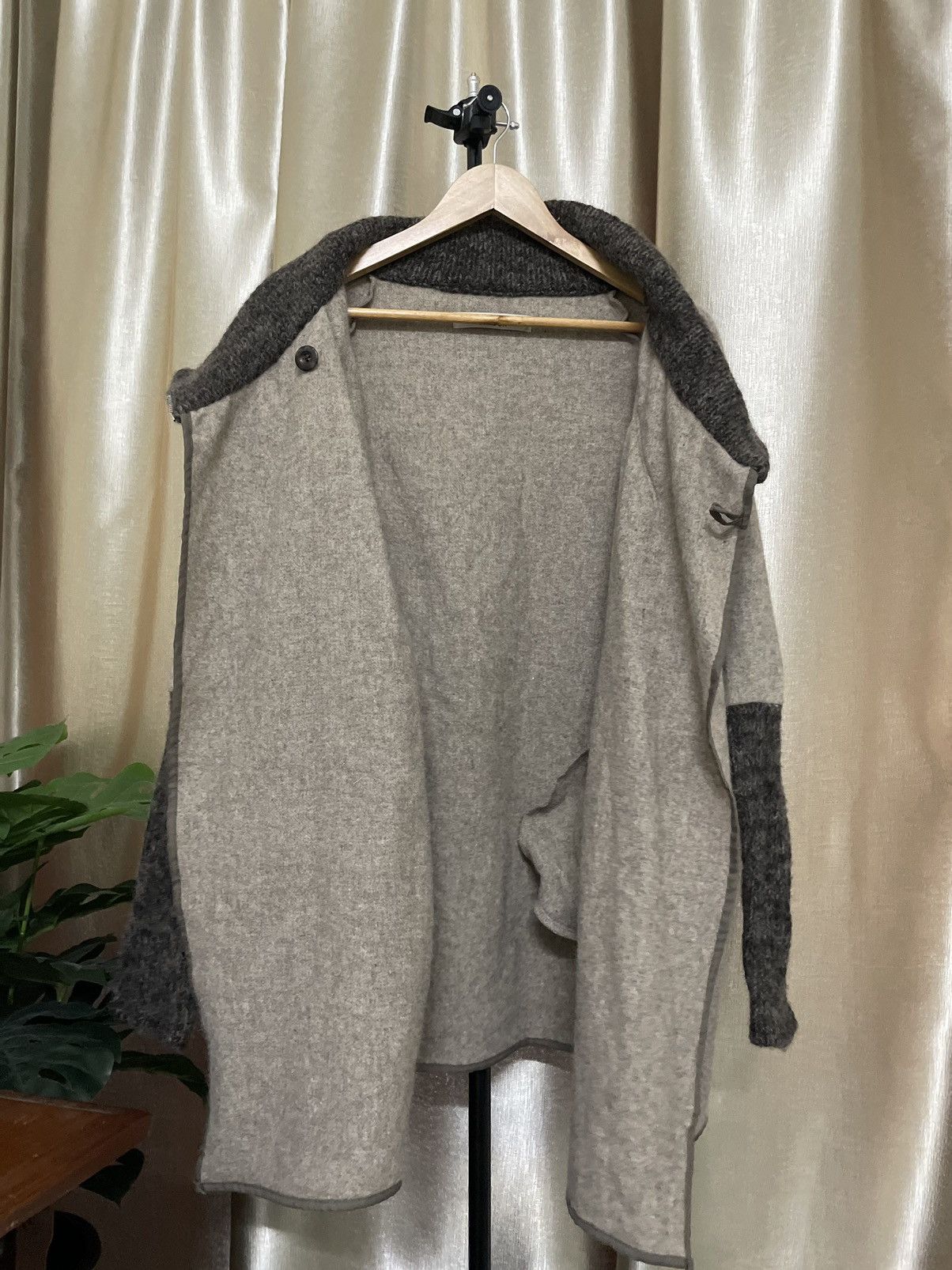 Japanese Brand × Katharine Hamnett London × Vintage KATHARINE HAMNETT CUT & SEWN WOOL BLEND CARDIGAN Size ONE SIZE - 3 Thumbnail