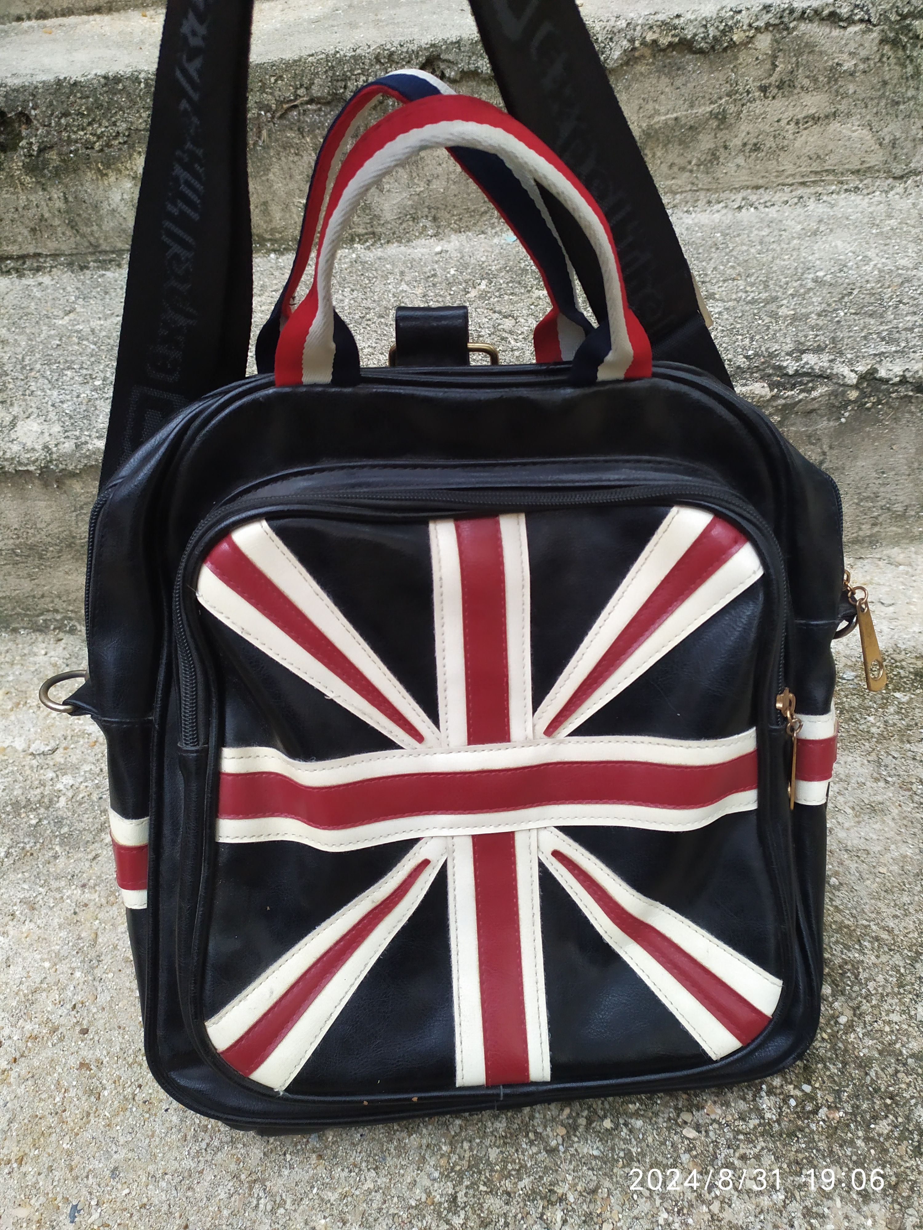 If Six Was Nine × Le Grande Bleu (L.G.B.) VINTAGE CUSTOM GREAT BRITAIN PUNK ROCK BAND BAG Size ONE SIZE - 1 Thumbnail