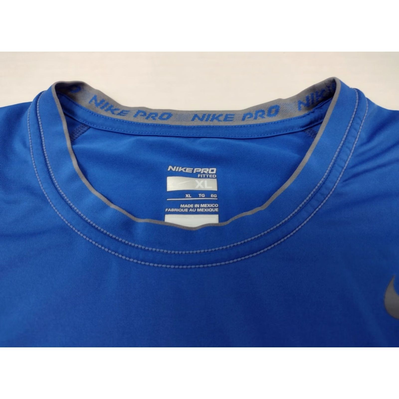 Nike VINTAGE? No. Size US XL / EU 56 / 4 - 5 Thumbnail