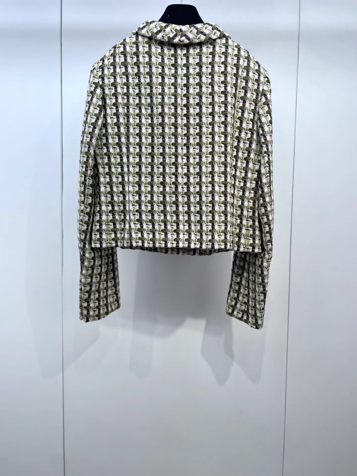 Chanel Chanel 23A Dakar MustardGreen Colorblock Silver Jkt 40 99NWT Size M / US 6-8 / IT 42-44 - 2 Thumbnail