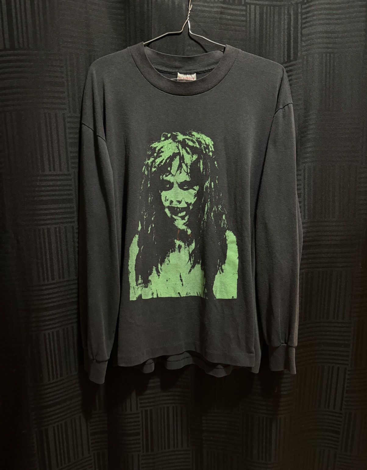 Vintage Vintage 90s Exorcist Movie Promo LongSleeve Size XL Shirt Size US XL / EU 56 / 4 - 1 Thumbnail
