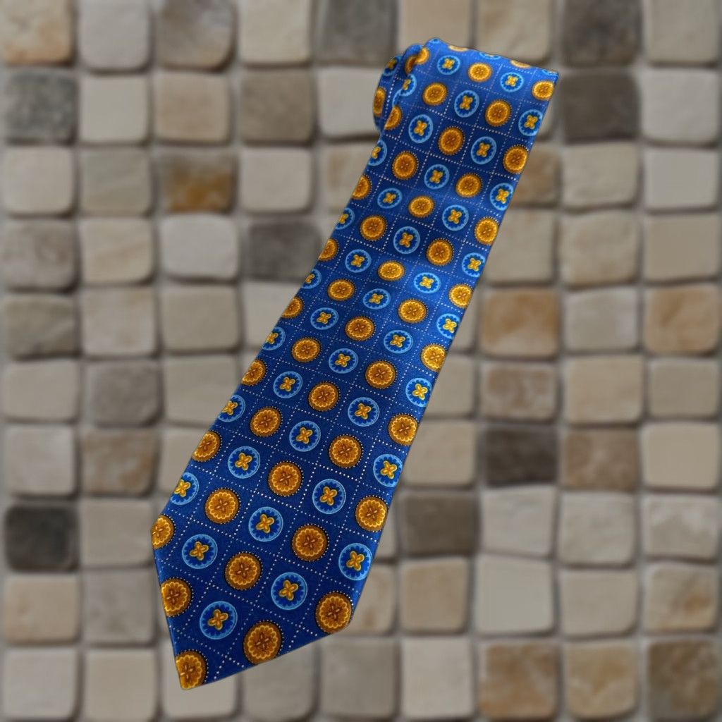 Ermenegildo Zegna VINTAGE Ermenegildo Zegna Men's Silk Tie Blue Geometric 100% Silk Made in Italy 59.25" 3 3/8" Length Width Dress Designer Tie Men’s Health? Size ONE SIZE - 1 Thumbnail