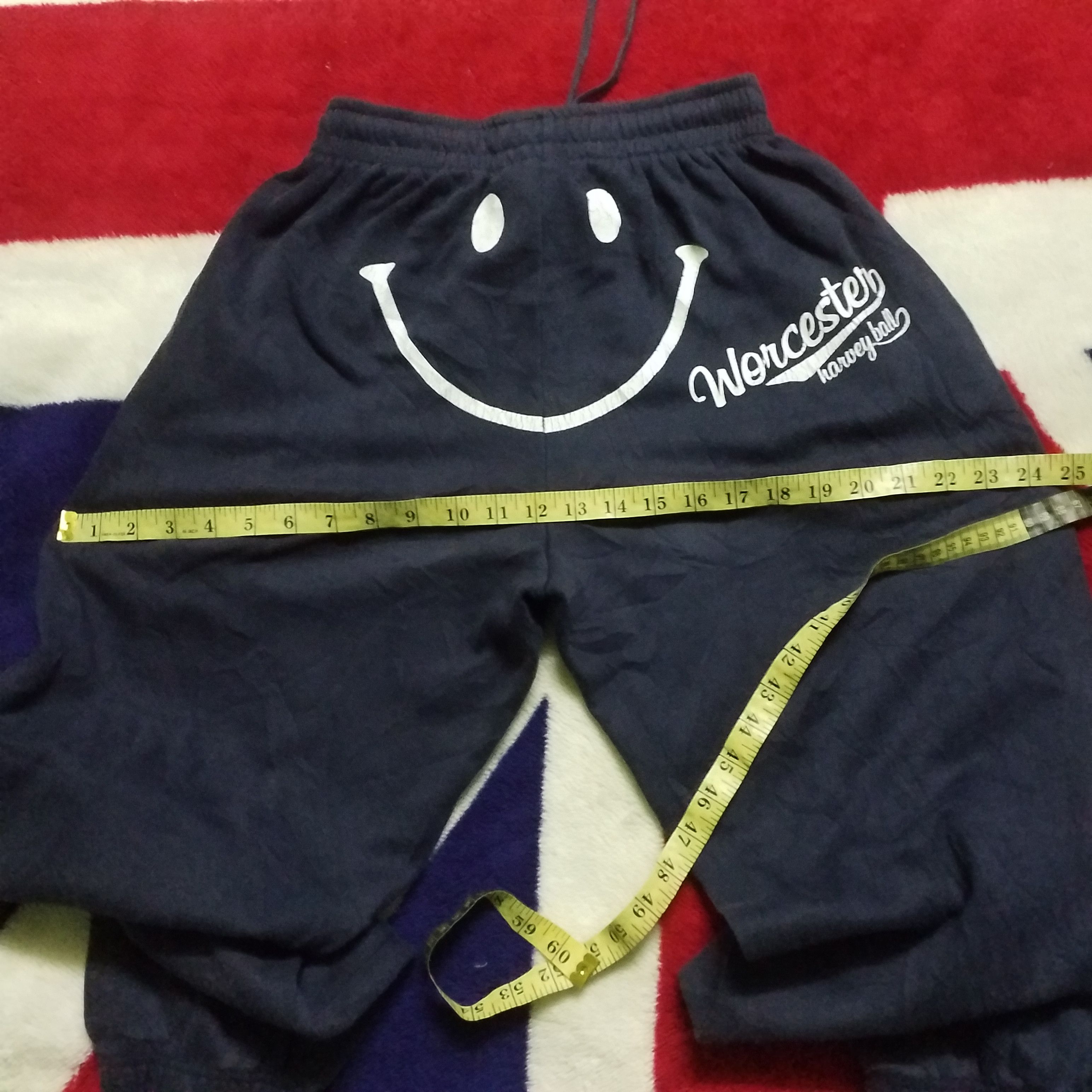 Japanese Brand SMILEY FACE HARVEY BALL Size US 32 / EU 48 - 2 Thumbnail
