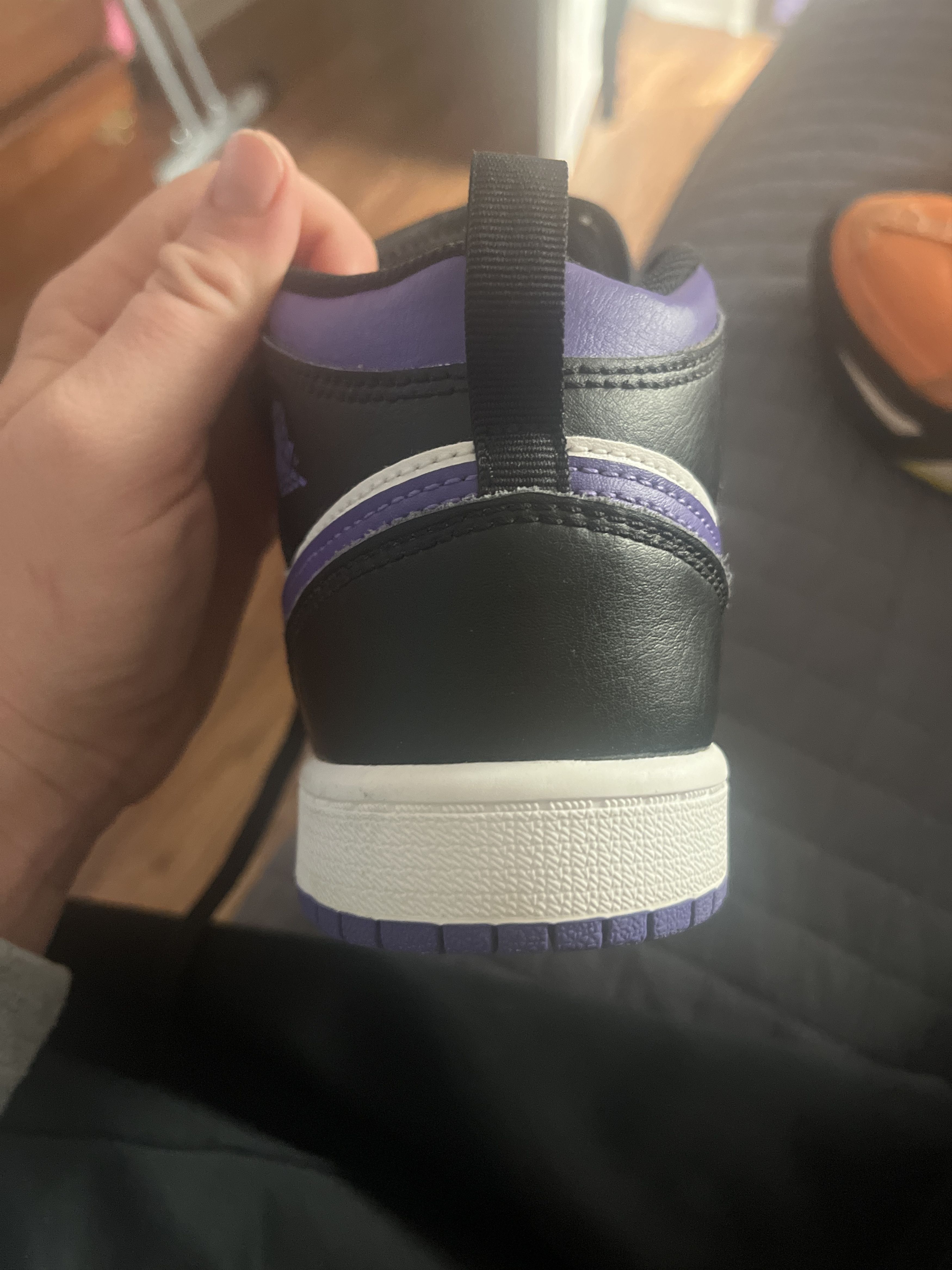 Jordan Brand Jordan 1 Mid Size US 5 / EU 37 - 7 Thumbnail