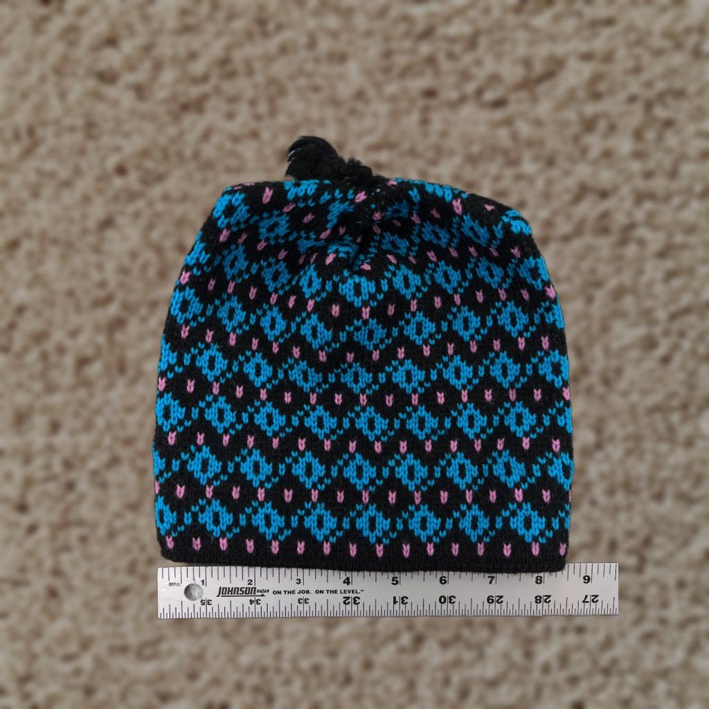 Vintage Mountain Lid Woolens Beanie Adult One Size Blue Argyle Knit Tassel Acrylic Made USA Toque Size ONE SIZE - 1 Thumbnail