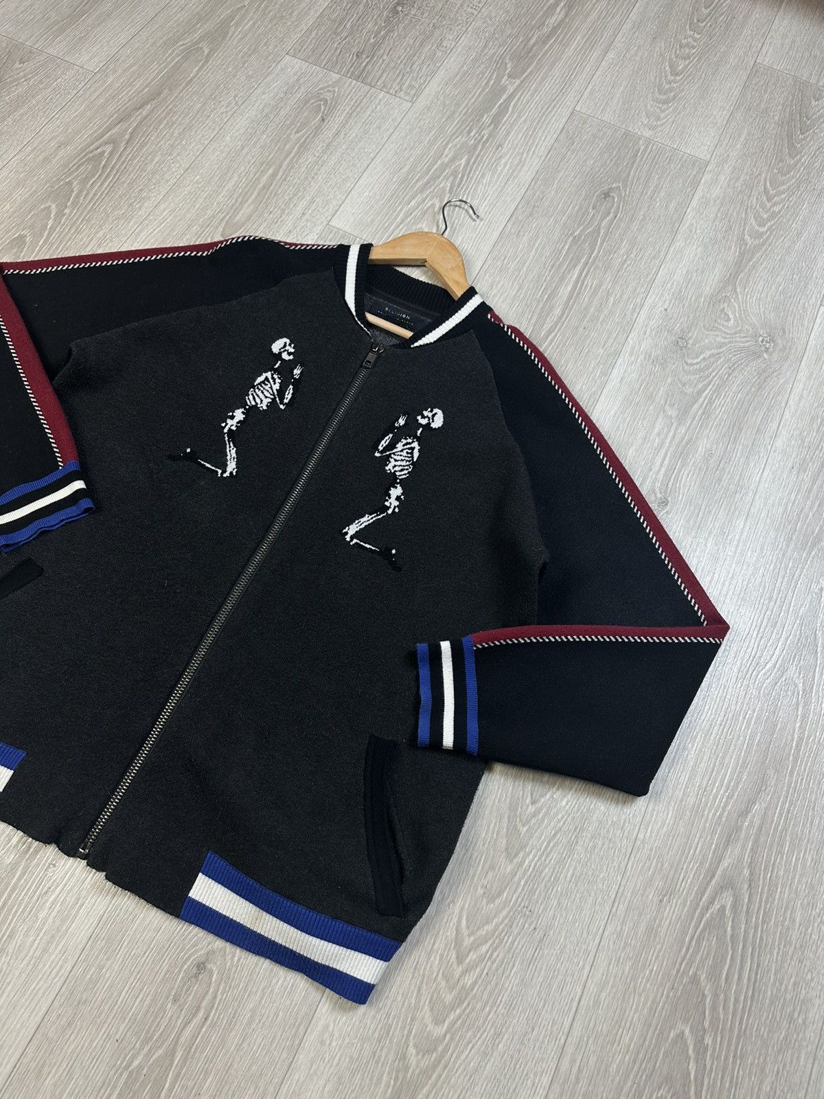 True Religion Religion Big Logo Skeleton Zip Cardigan Sweater Size L Size US L / EU 52-54 / 3 - 4 Thumbnail