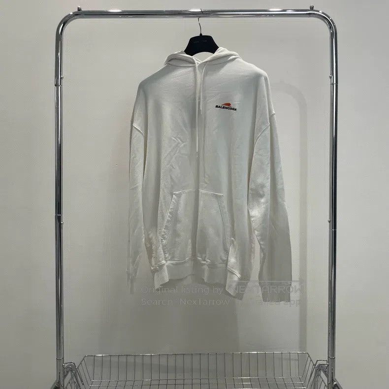 Balenciaga Balenciaga Tiger head print front and back logo hoodie Size US S / EU 44-46 / 1 - 1 Thumbnail
